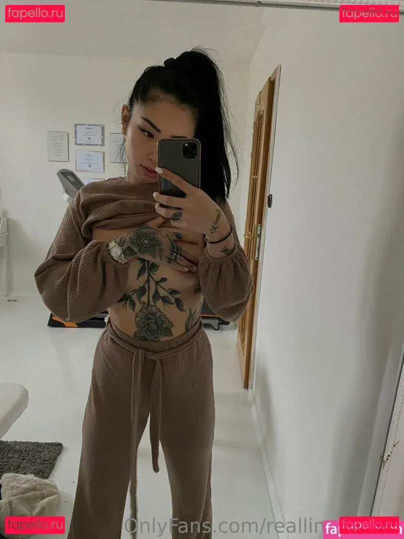 reallingxiaoyu Onlyfans Photo Gallery 