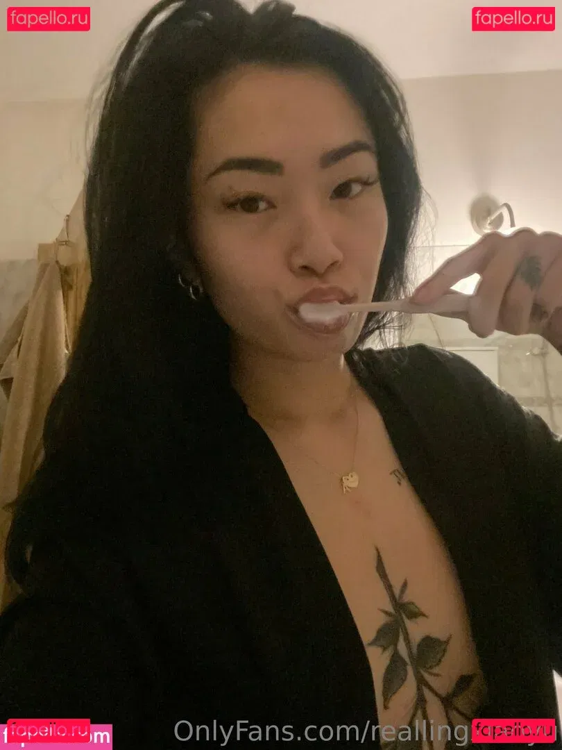 reallingxiaoyu Onlyfans Photo Gallery 