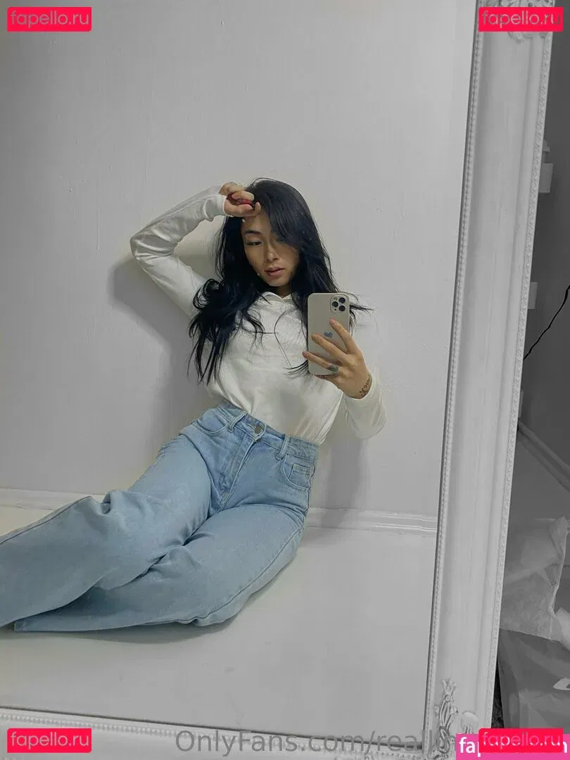 reallingxiaoyu Onlyfans Photo Gallery 