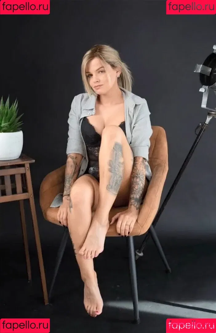 Fraubox Onlyfans Photo Gallery 