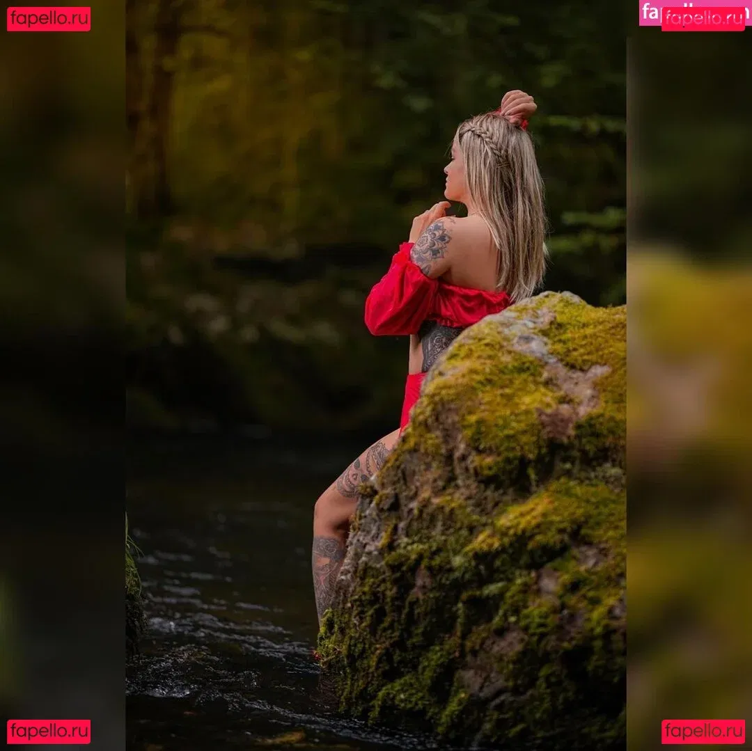 Fraubox Onlyfans Photo Gallery 