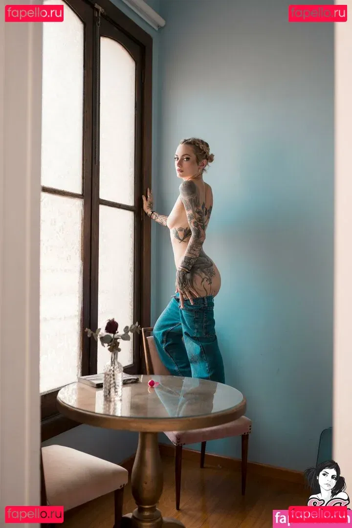 Oro Marzo Onlyfans Photo Gallery 