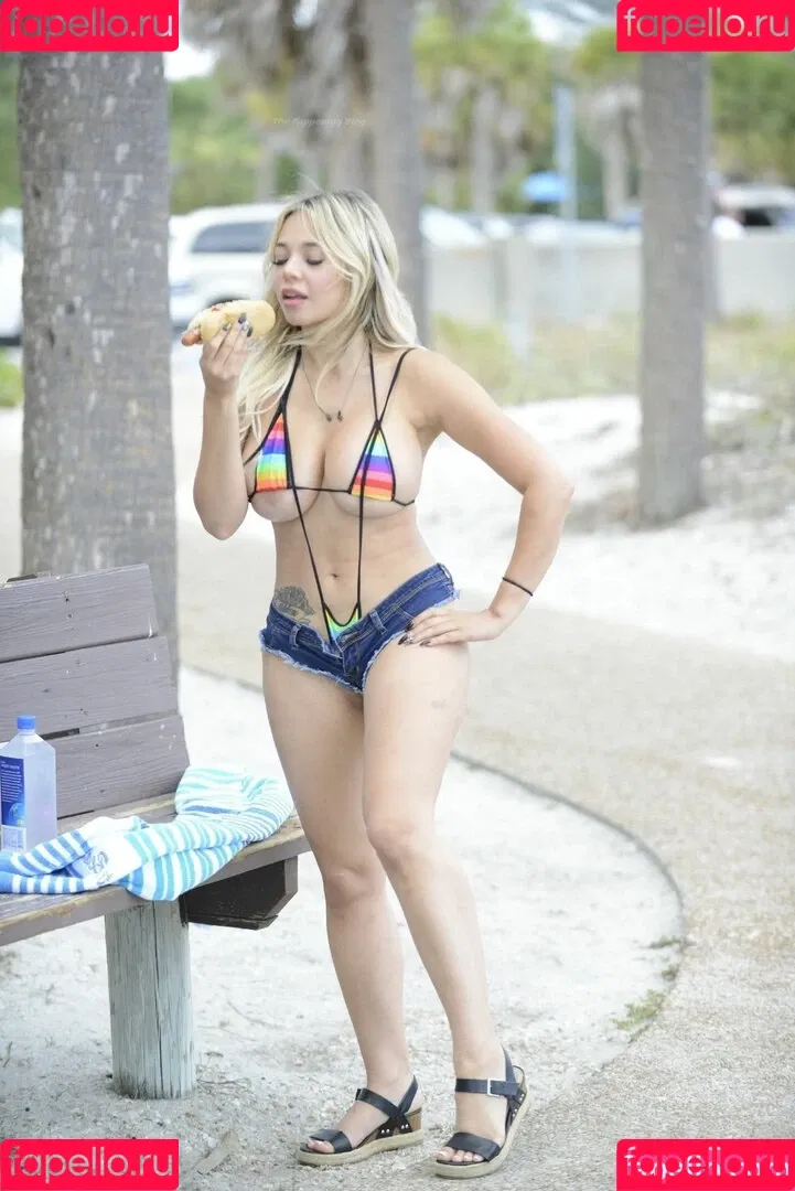 Bella Bunnie Amor Onlyfans Photo Gallery 