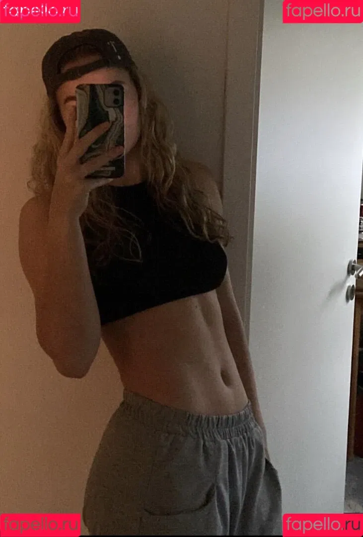 Annika Frick Onlyfans Photo Gallery 