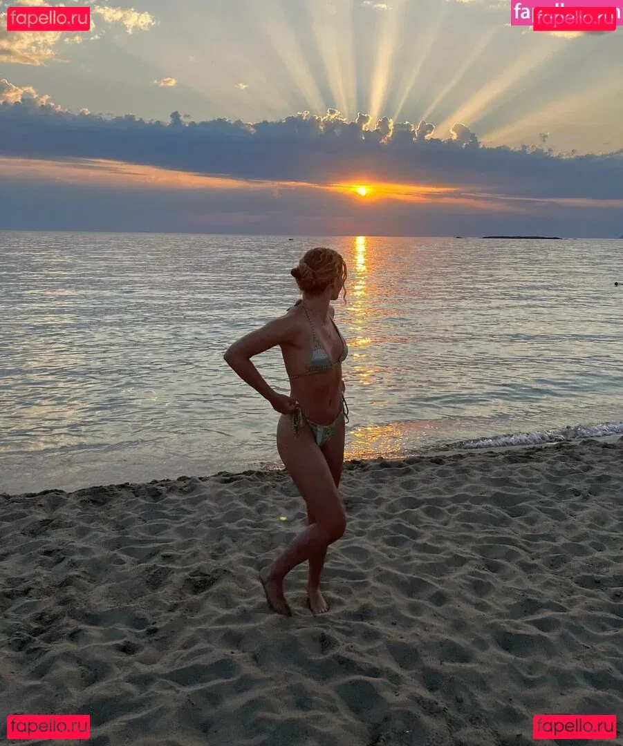 Annika Frick Onlyfans Photo Gallery 