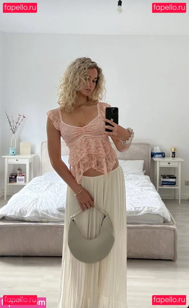 Annika Frick Onlyfans Photo Gallery 