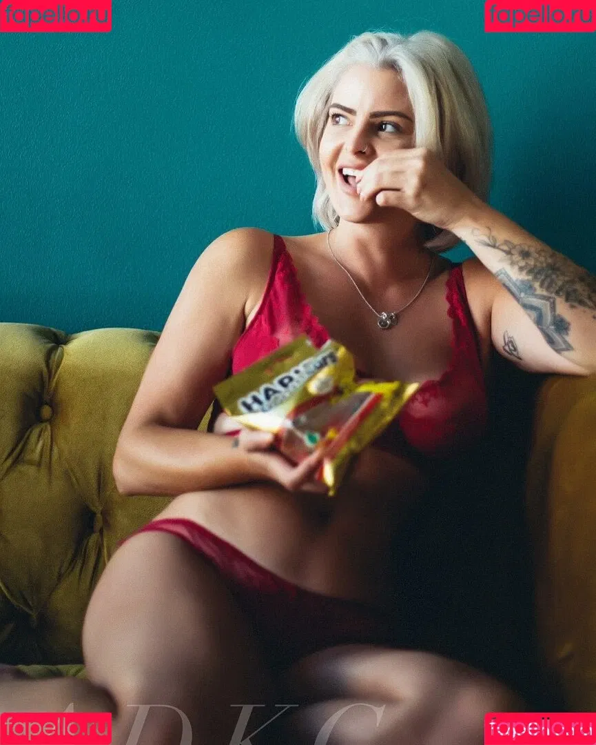 Natalie Rose Onlyfans Photo Gallery 