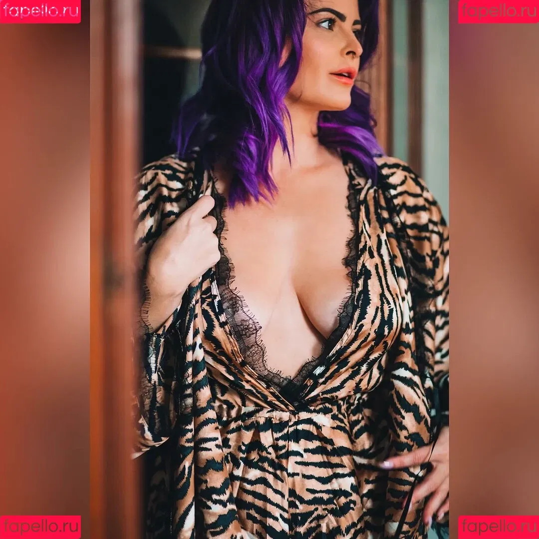 Natalie Rose Onlyfans Photo Gallery 