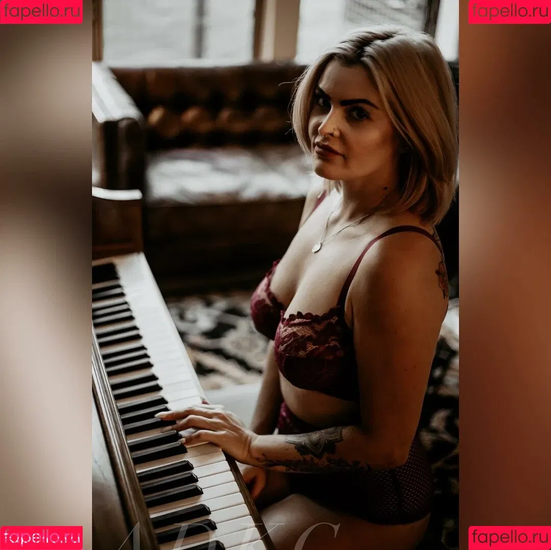Natalie Rose Onlyfans Photo Gallery 