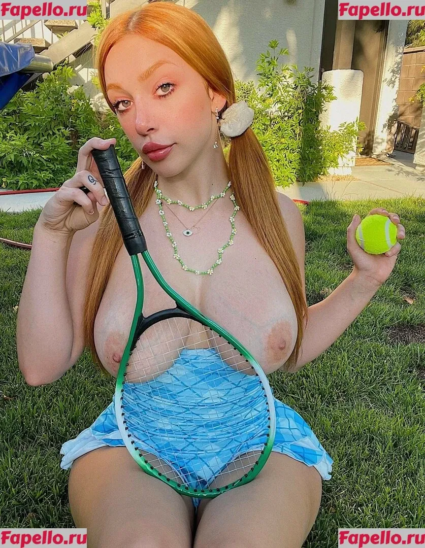 Lacey Laid Onlyfans Photo Gallery 