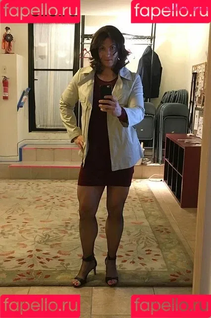 Eva The Supergirl Onlyfans Photo Gallery 