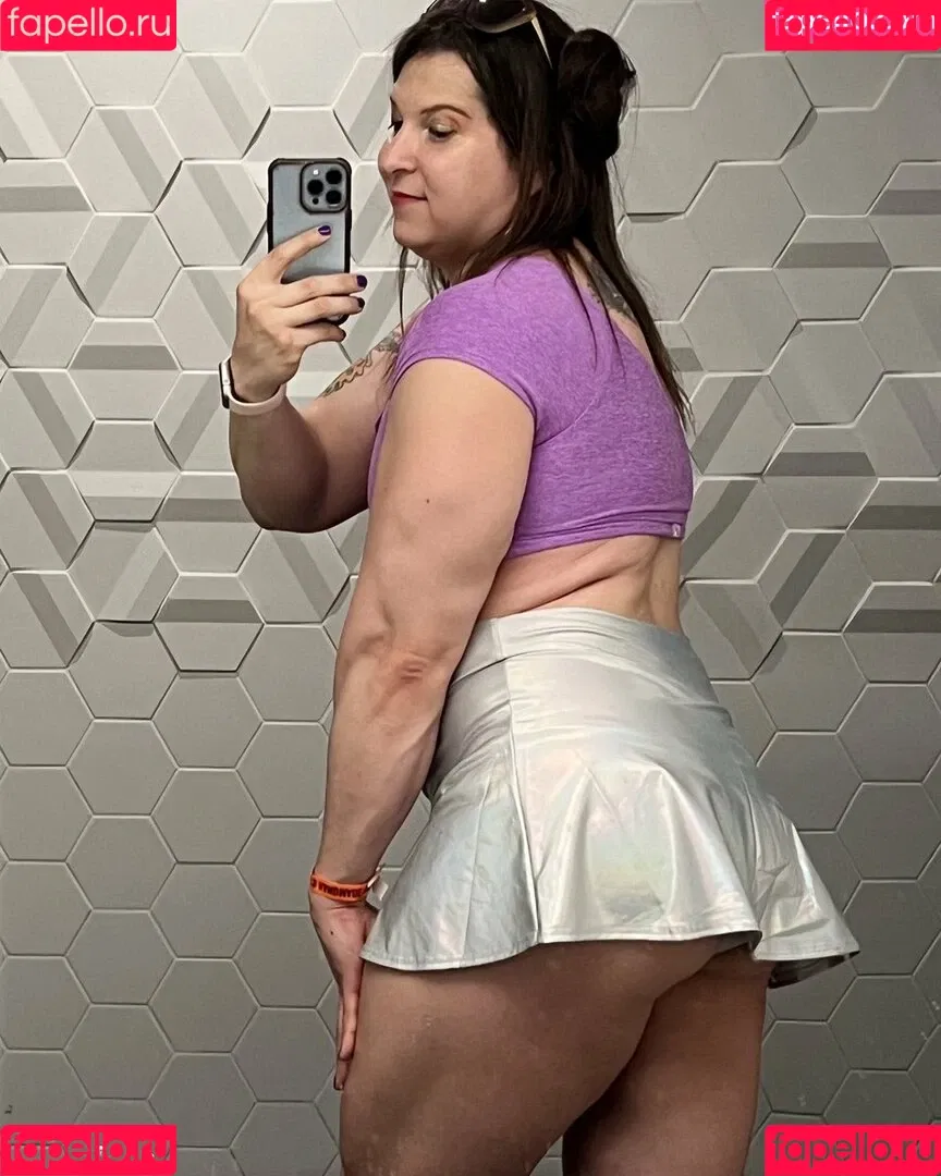Eva The Supergirl Onlyfans Photo Gallery 