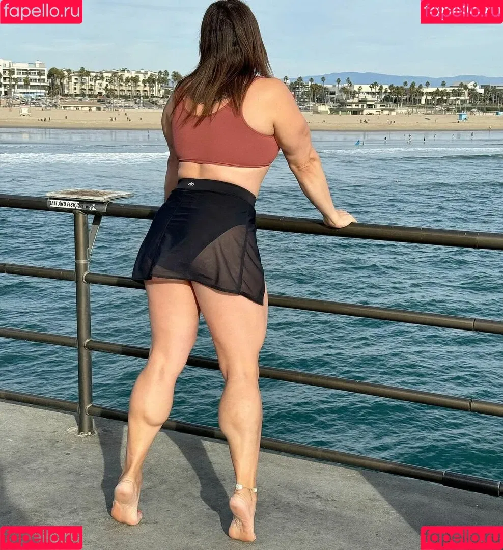 Eva The Supergirl Onlyfans Photo Gallery 