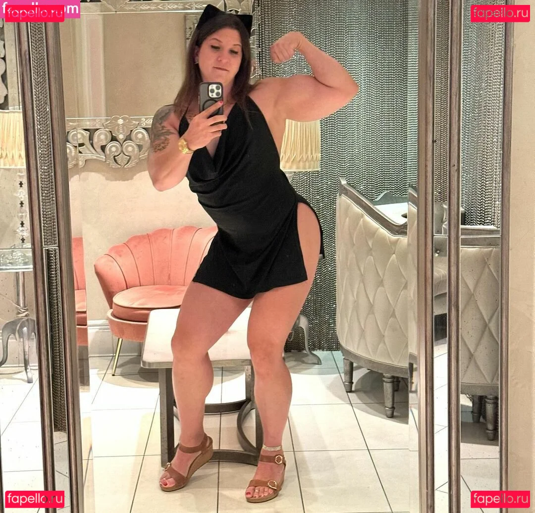 Eva The Supergirl Onlyfans Photo Gallery 