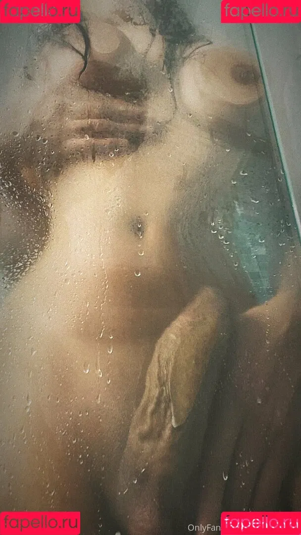 BrunaSantos Onlyfans Photo Gallery 