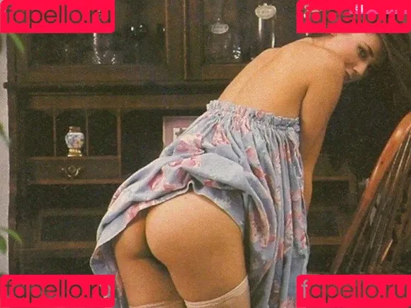 Demi Moore Onlyfans Photo Gallery 