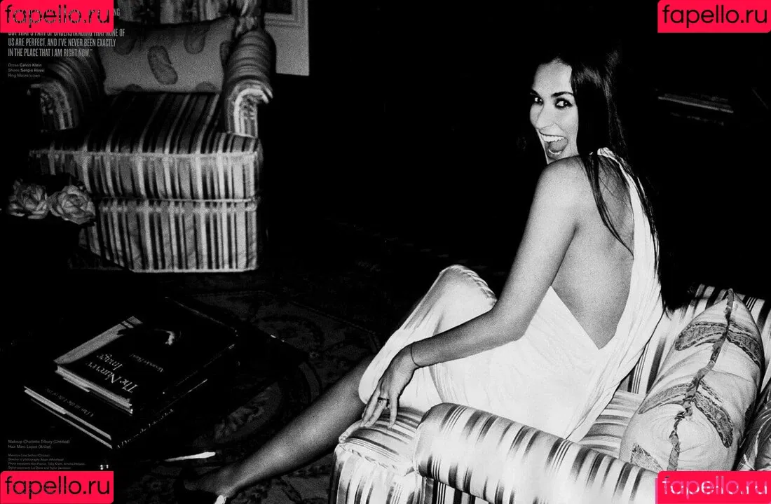 Demi Moore Onlyfans Photo Gallery 