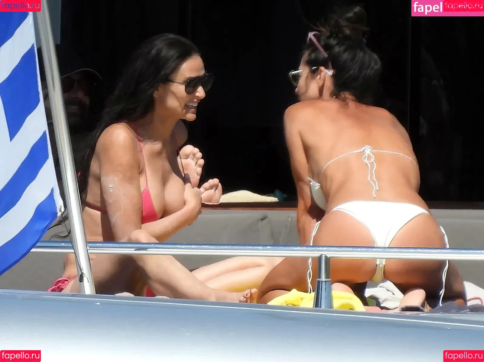 Demi Moore Onlyfans Photo Gallery 