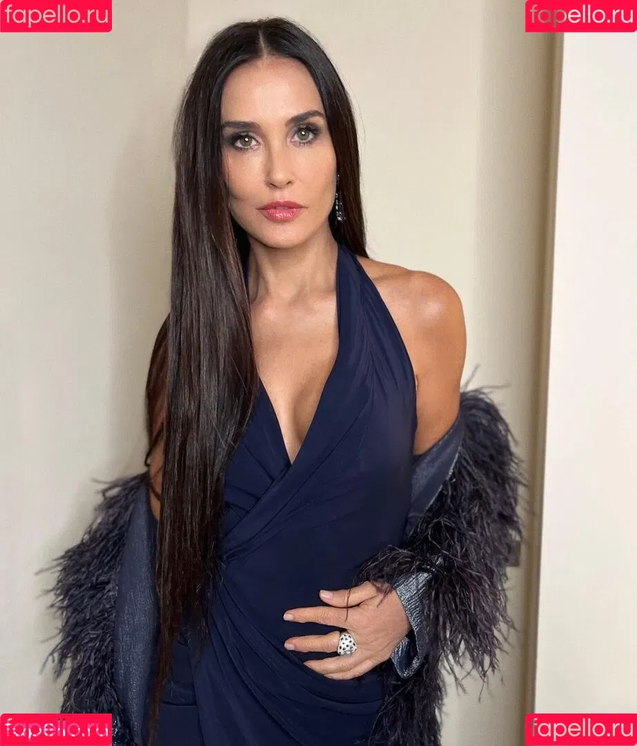 Demi Moore Onlyfans Photo Gallery 