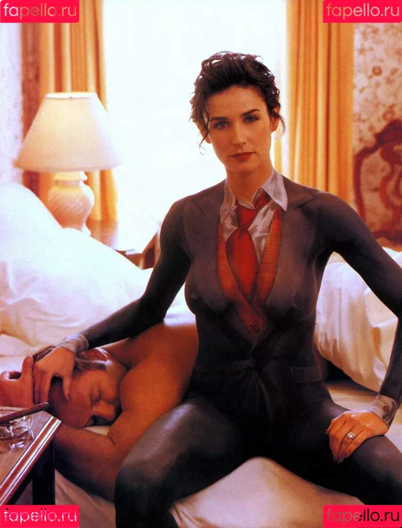 Demi Moore Onlyfans Photo Gallery 