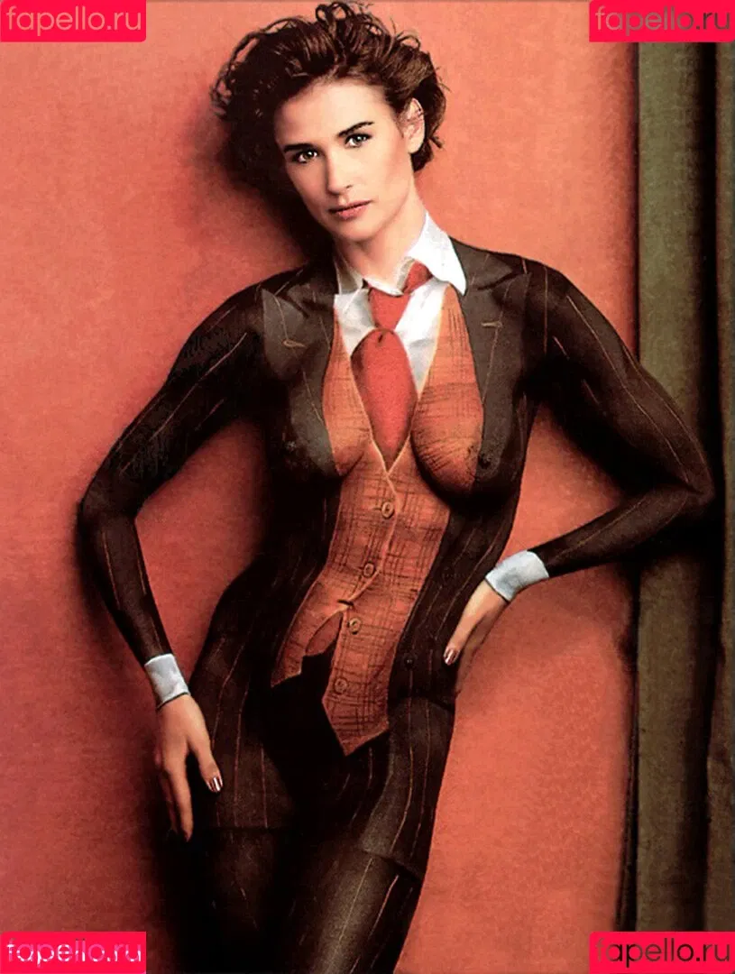 Demi Moore Onlyfans Photo Gallery 