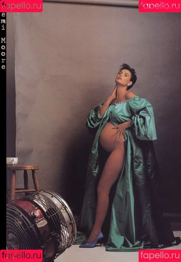 Demi Moore Onlyfans Photo Gallery 