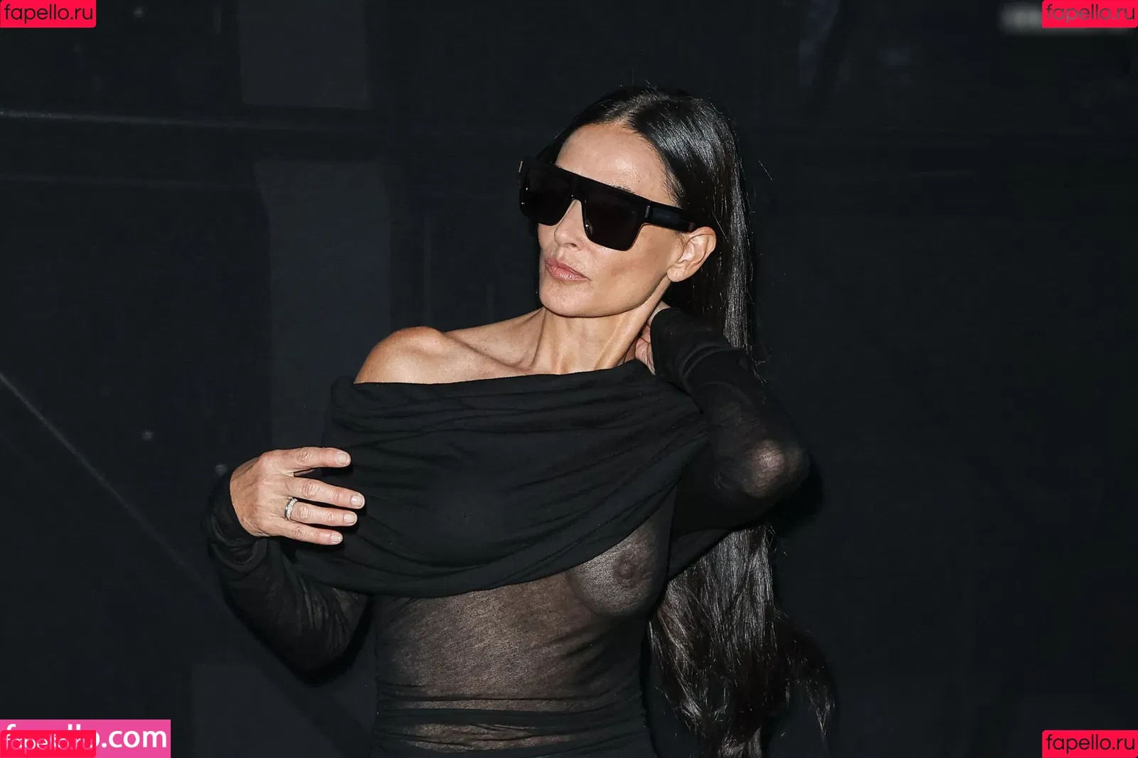 Demi Moore Onlyfans Photo Gallery 
