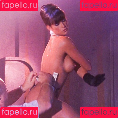 Demi Moore Onlyfans Photo Gallery 