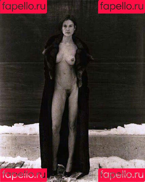 Demi Moore Onlyfans Photo Gallery 