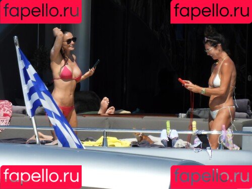 Demi Moore Onlyfans Photo Gallery 