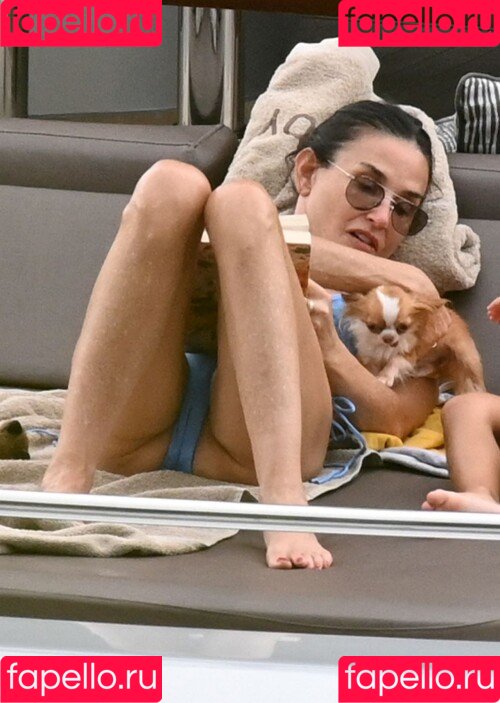 Demi Moore Onlyfans Photo Gallery 