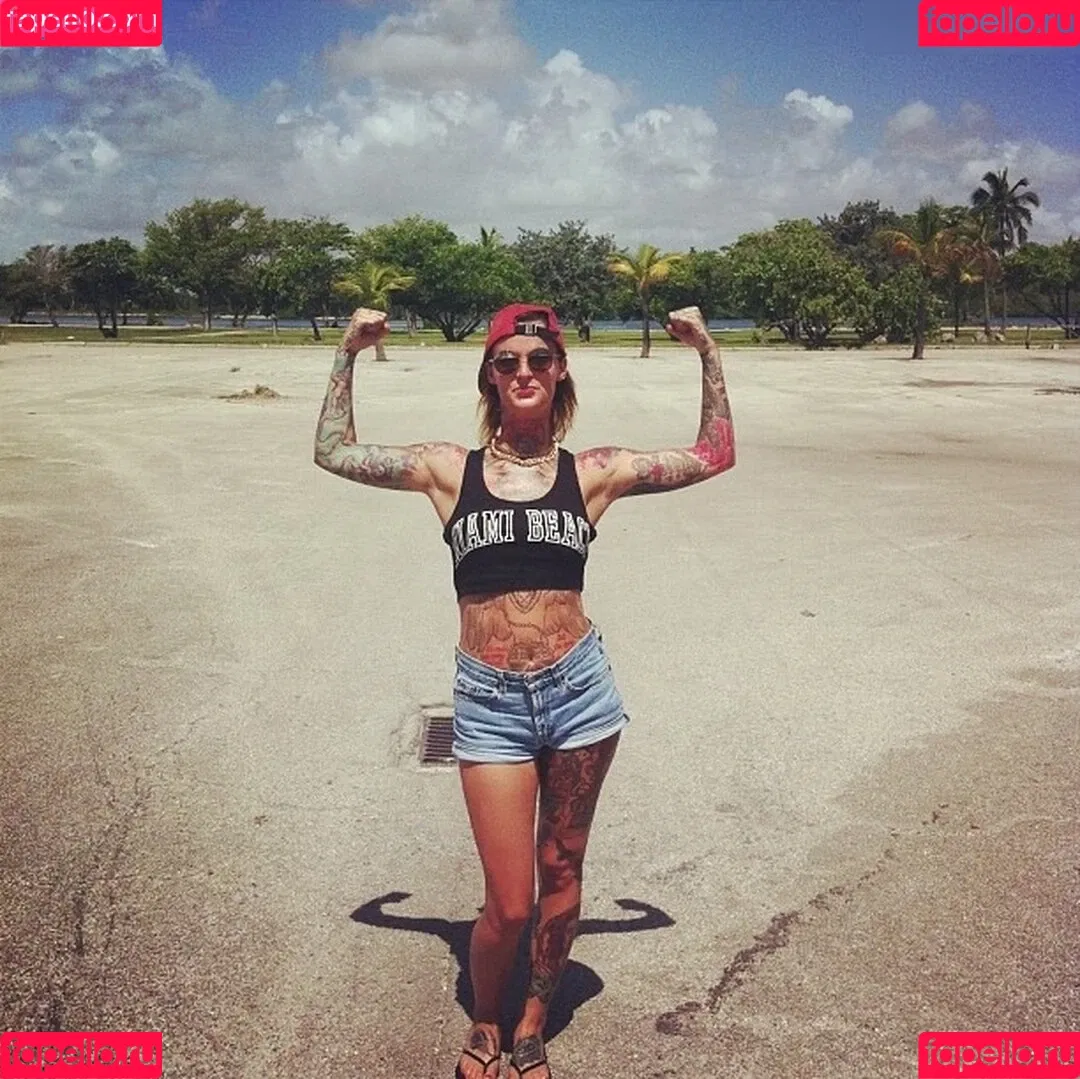 Jennifer Weist Onlyfans Photo Gallery 