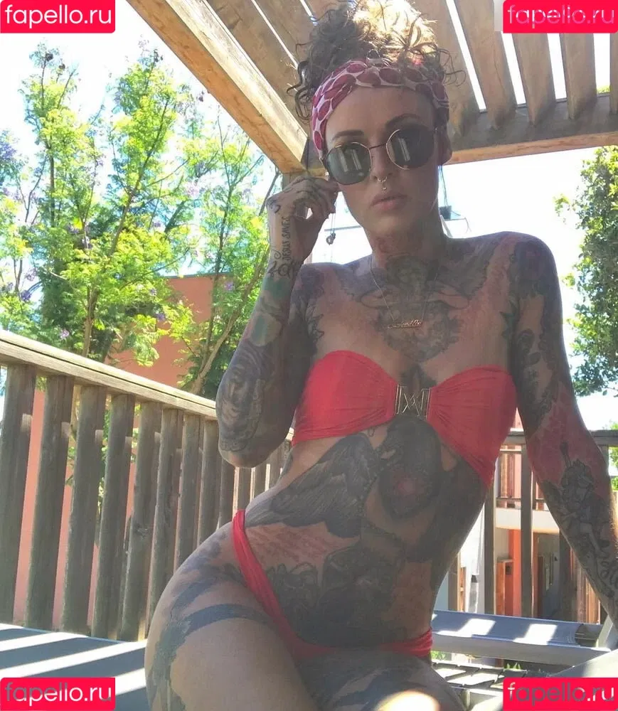 Jennifer Weist Onlyfans Photo Gallery 