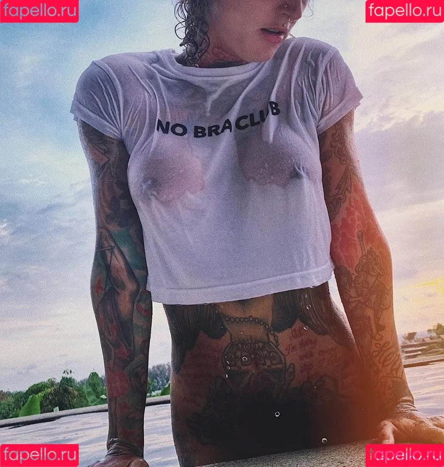 Jennifer Weist Onlyfans Photo Gallery 
