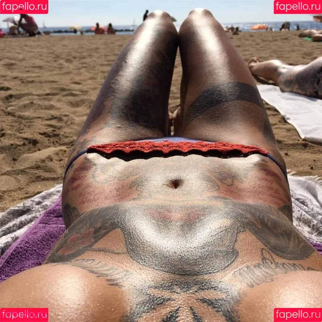 Jennifer Weist Onlyfans Photo Gallery 