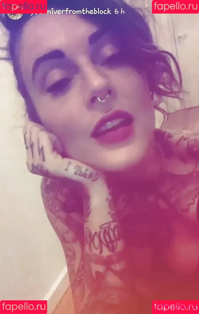 Jennifer Weist Onlyfans Photo Gallery 