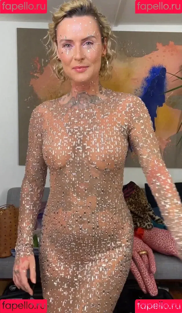Jennifer Weist Onlyfans Photo Gallery 