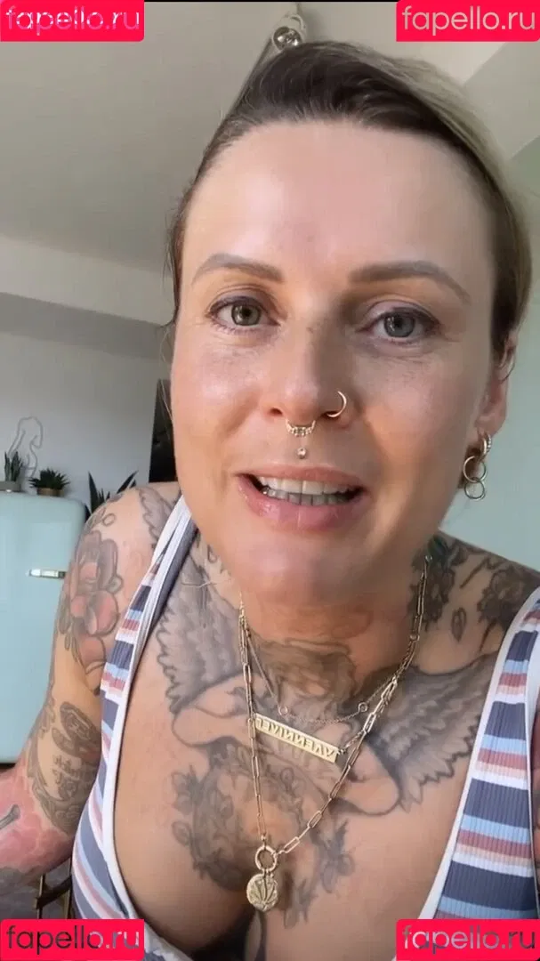 Jennifer Weist Onlyfans Photo Gallery 