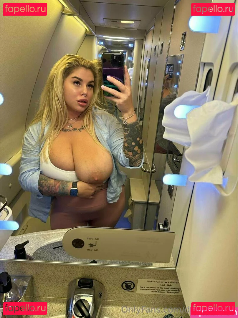 dilylabloom Onlyfans Photo Gallery 