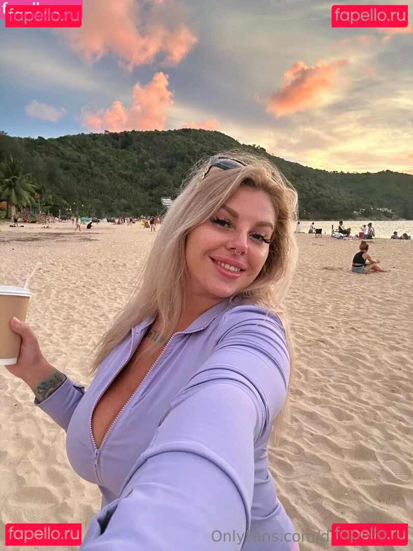 dilylabloom Onlyfans Photo Gallery 