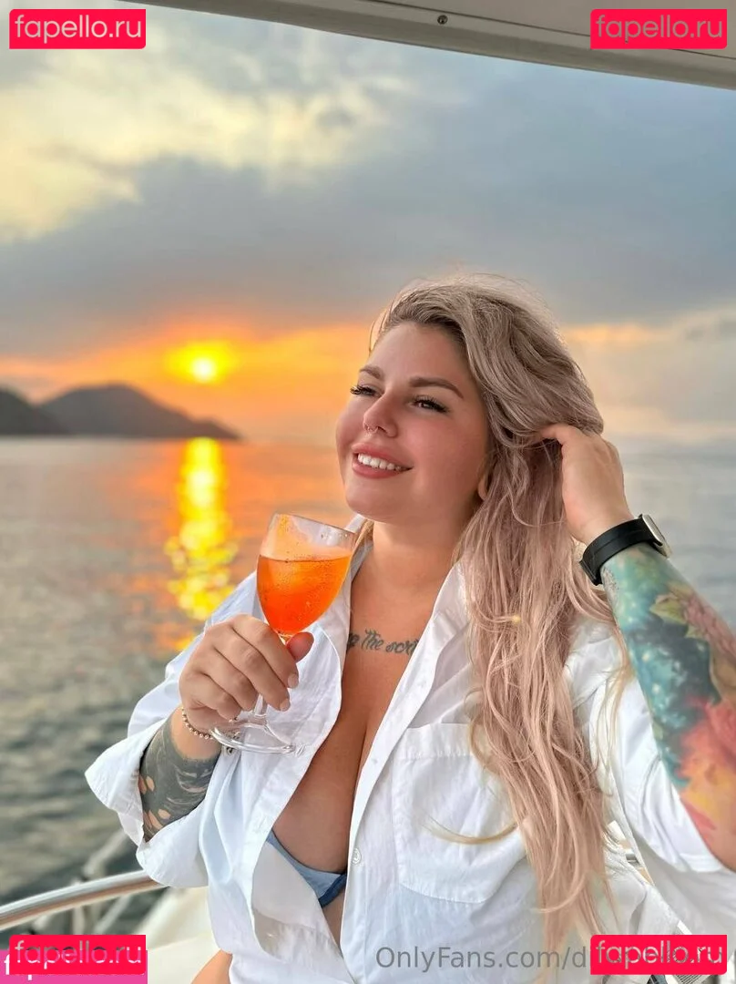 dilylabloom Onlyfans Photo Gallery 