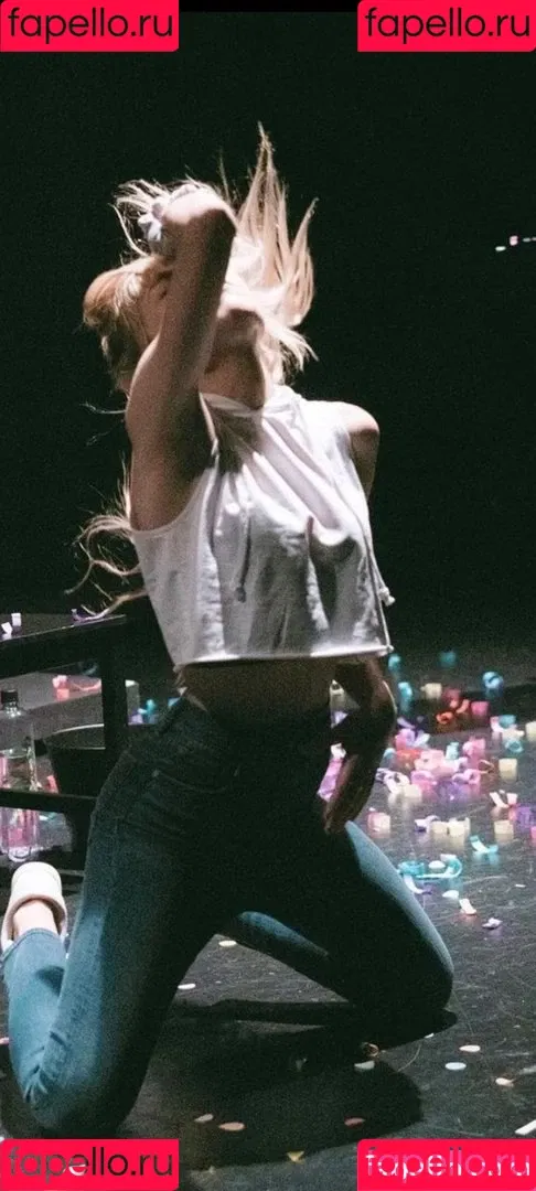 Jennette McCurdy Onlyfans Photo Gallery 