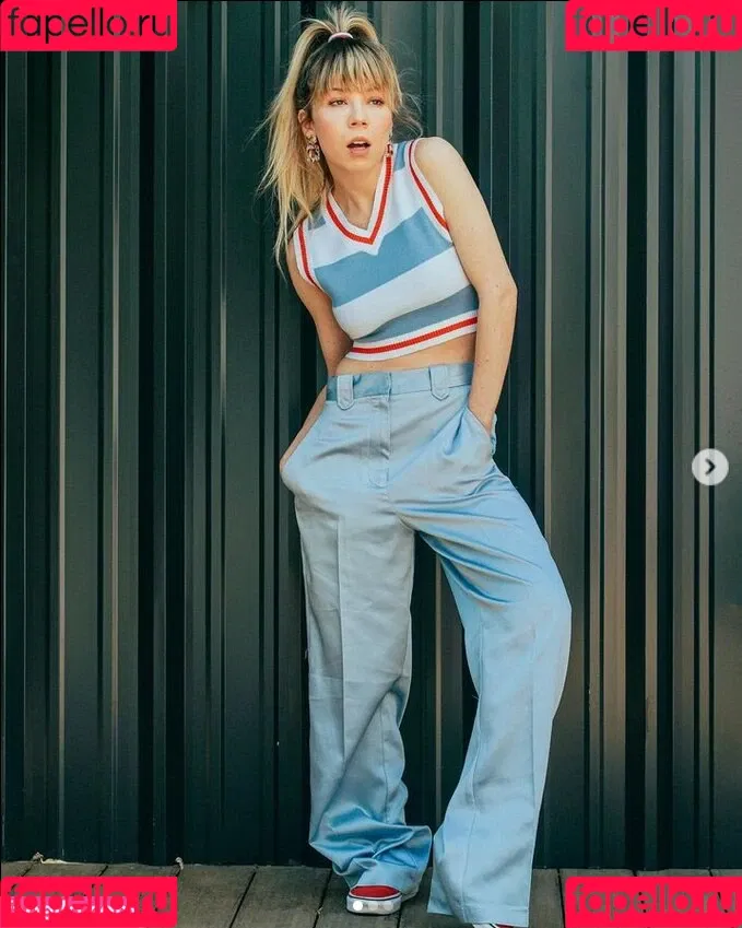 Jennette McCurdy Onlyfans Photo Gallery 