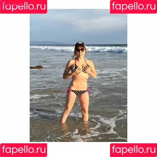 Jennette McCurdy Onlyfans Photo Gallery 