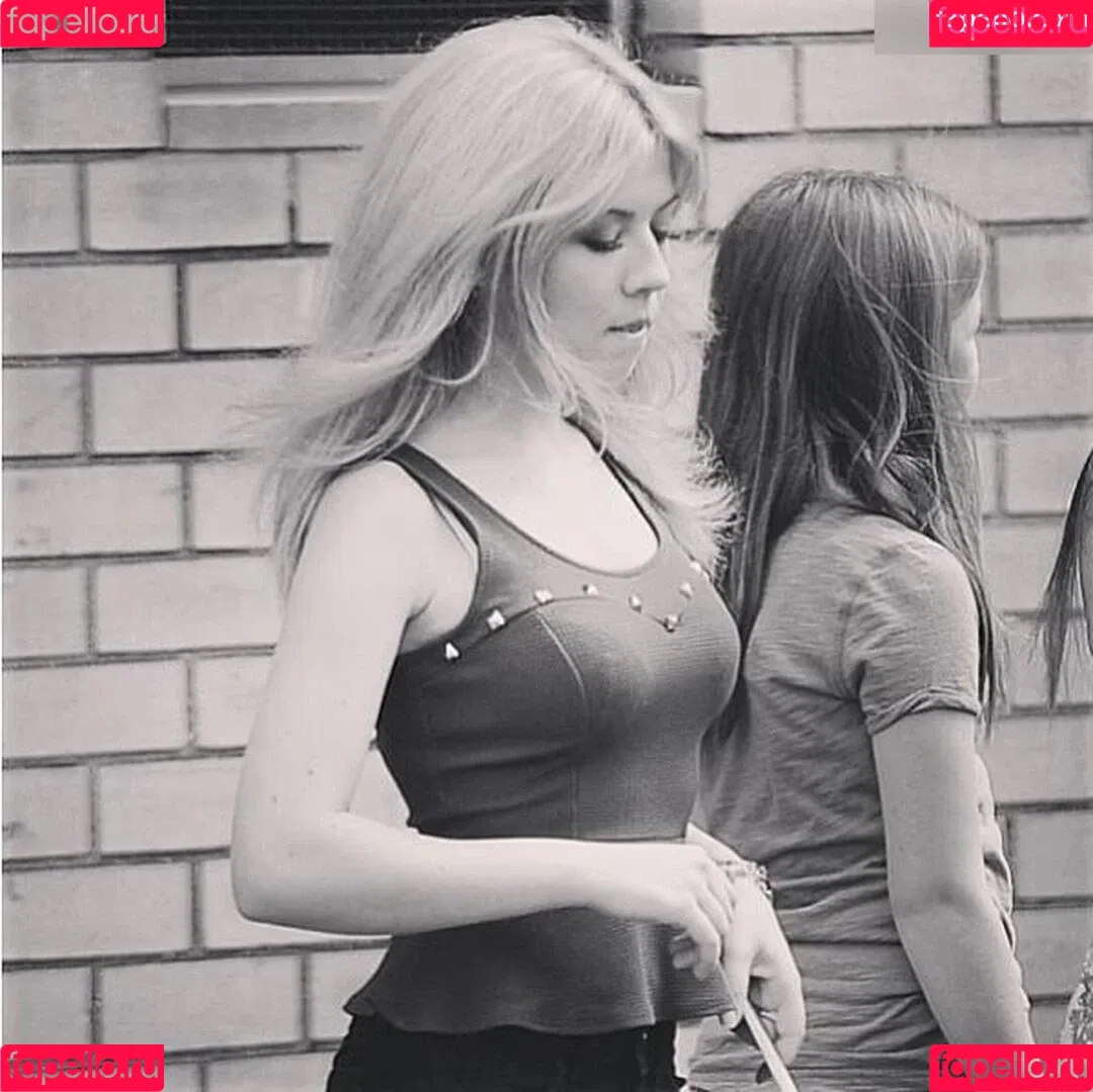 Jennette McCurdy Onlyfans Photo Gallery 