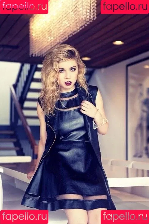 Jennette McCurdy Onlyfans Photo Gallery 
