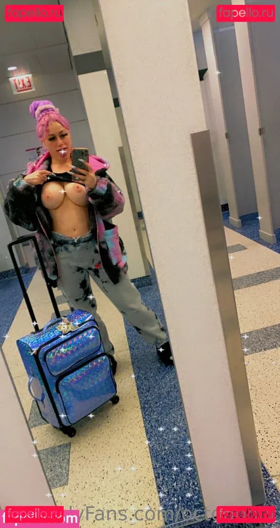 octobooty Onlyfans Photo Gallery 