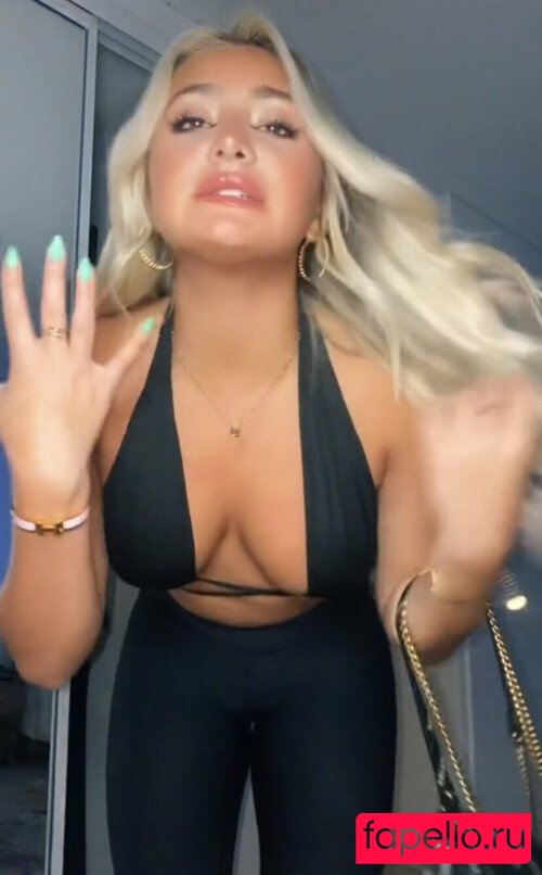 Juliana Sanchez Nude Onlyfans Photo 18