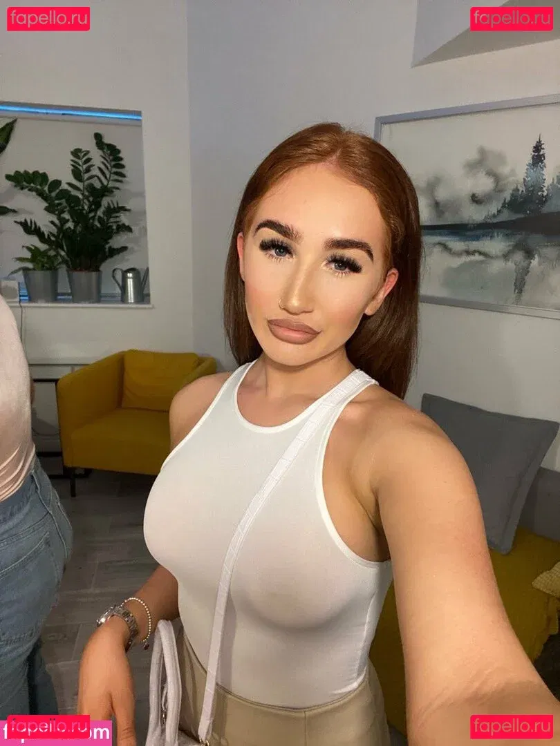 absondabs Onlyfans Photo Gallery 