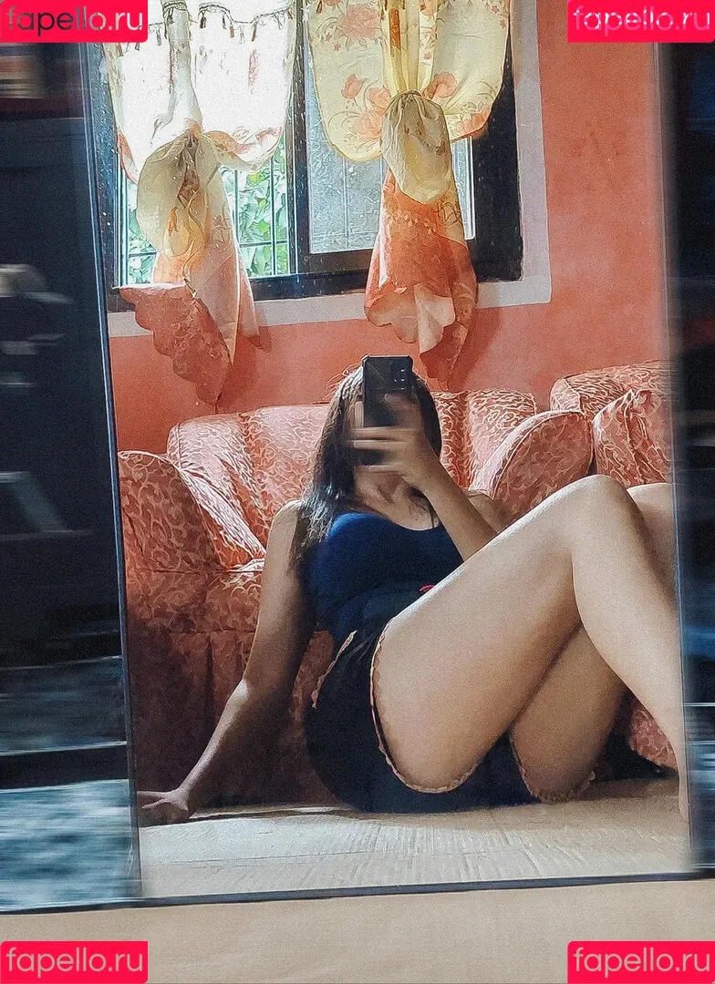 R1_021 Onlyfans Photo Gallery 